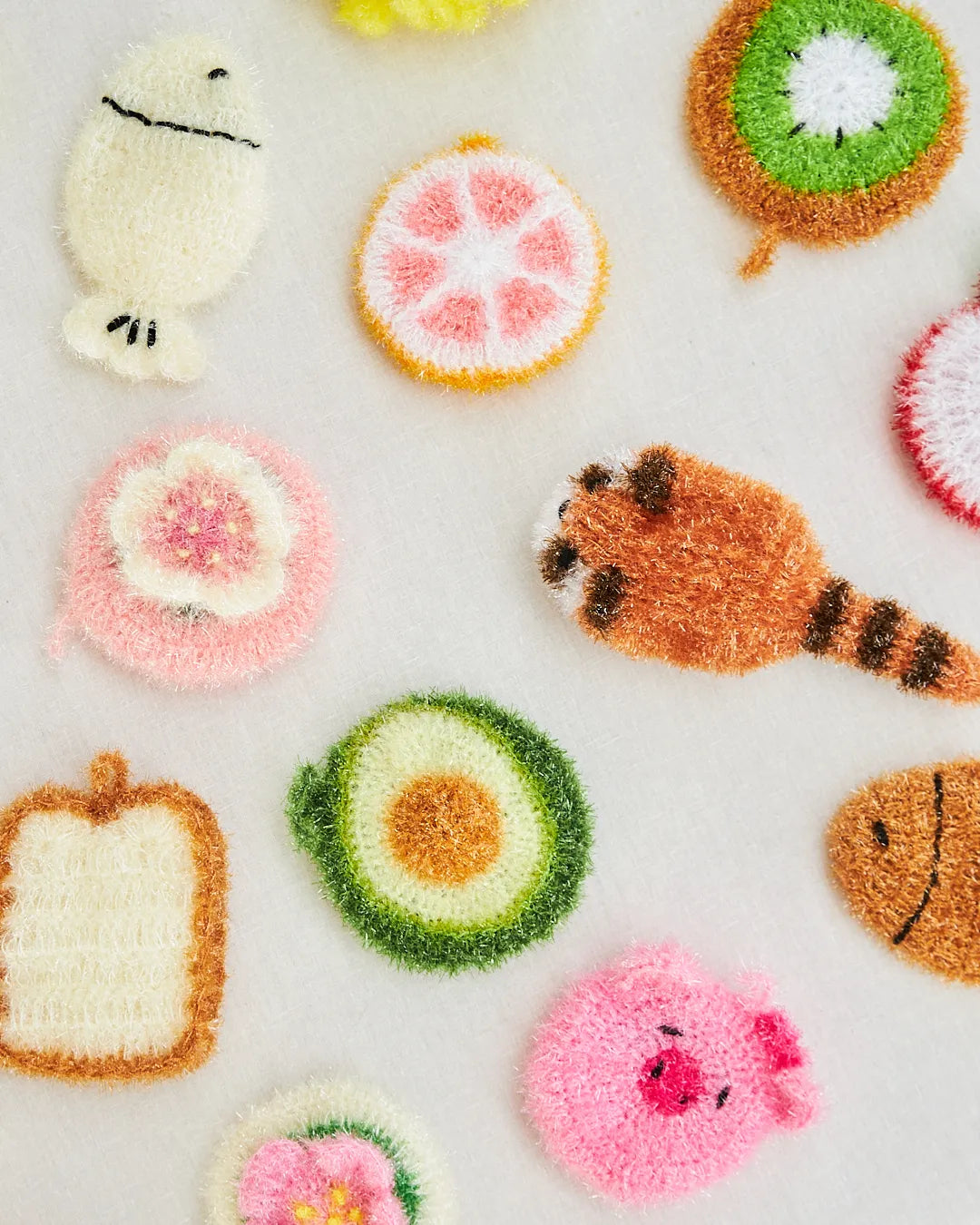 PEACH DISH SPONGE