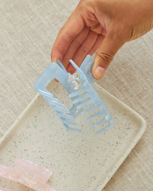 blue rectangular hair clip