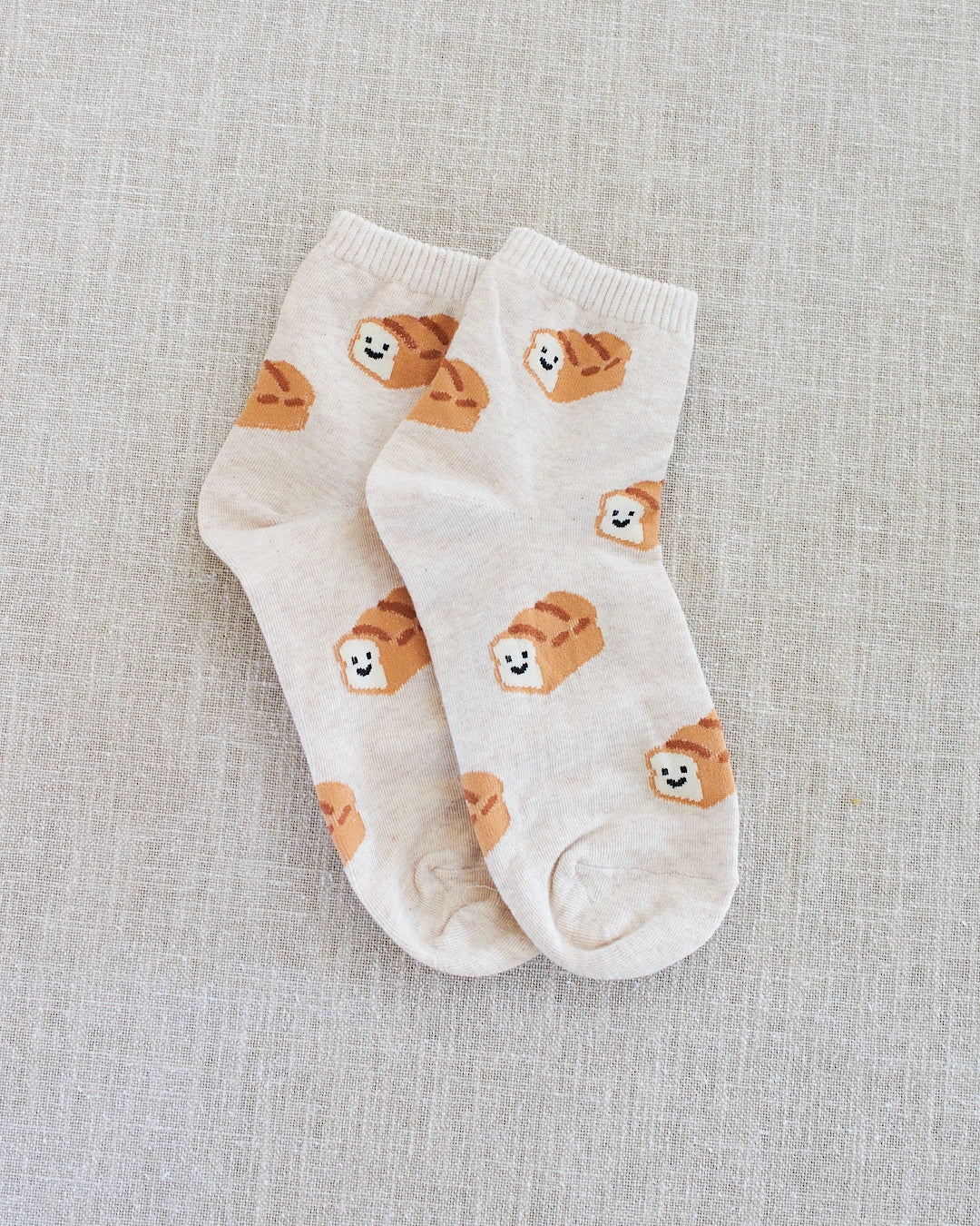 bread socks