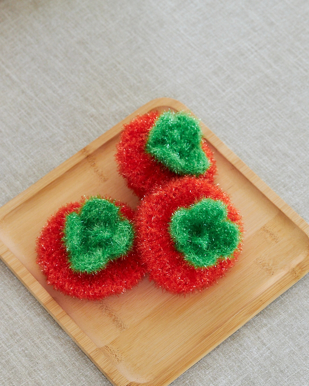 persimmon sponge dish
