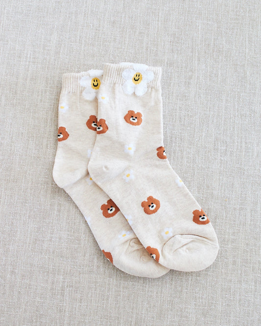 bear and daisy socks