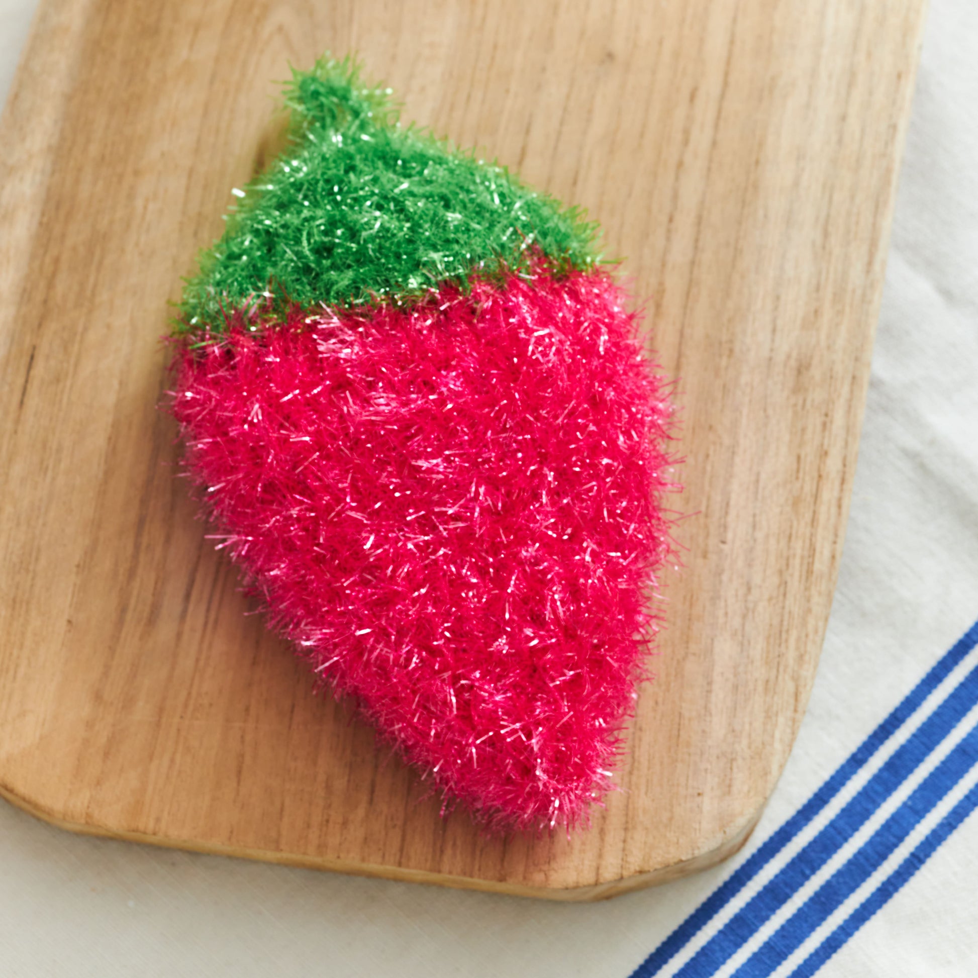 raspberry cute sponge